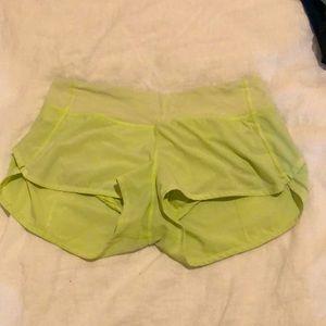 Lulu yellow/green shorts